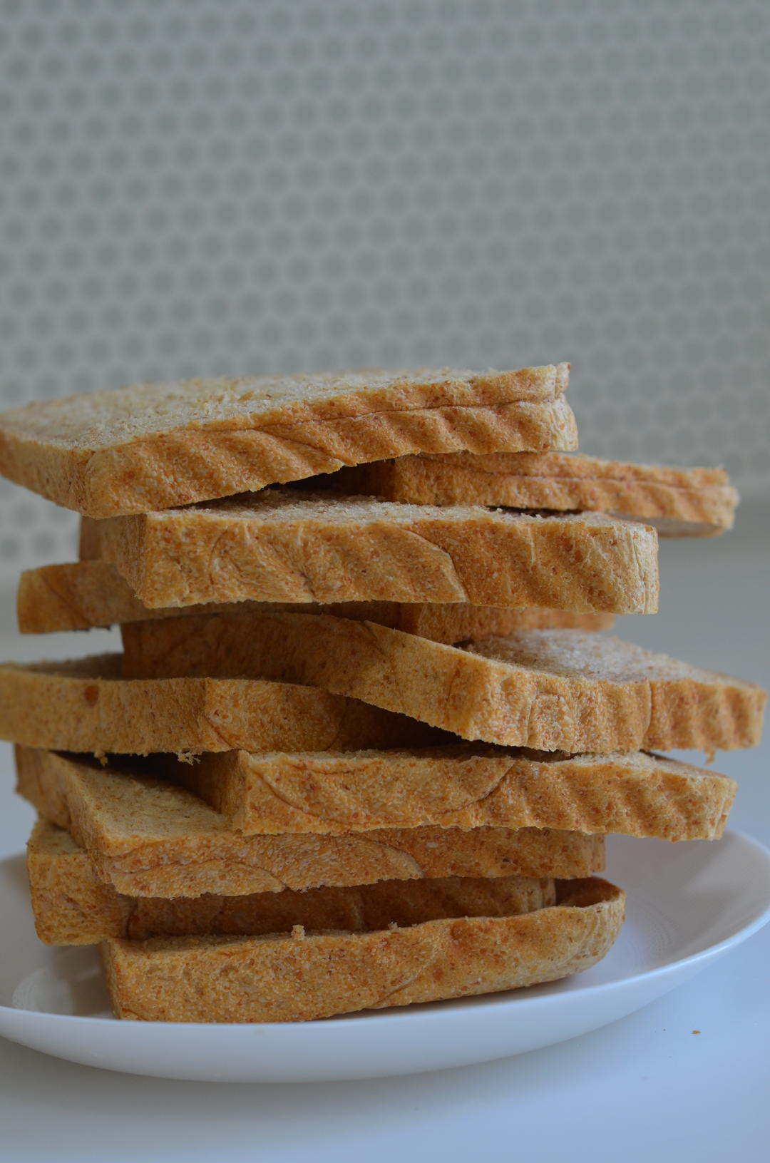 Sara吐司系列二十：柔软湿润的波兰种全麦吐司