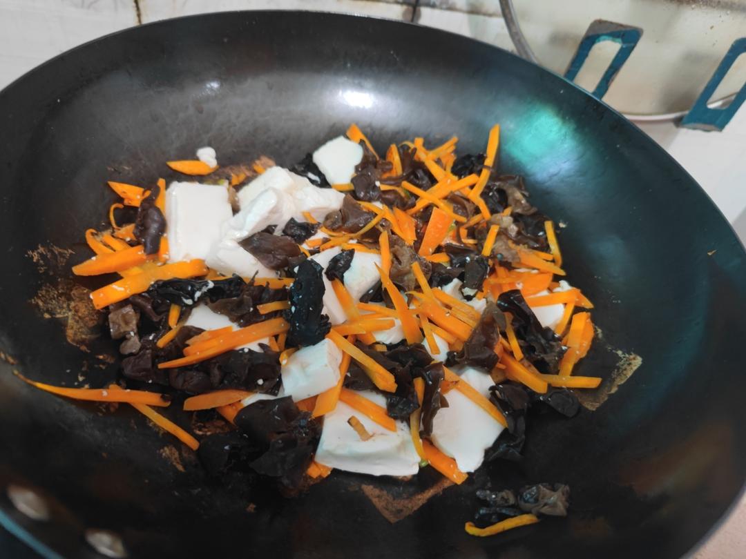 鱼香豆腐