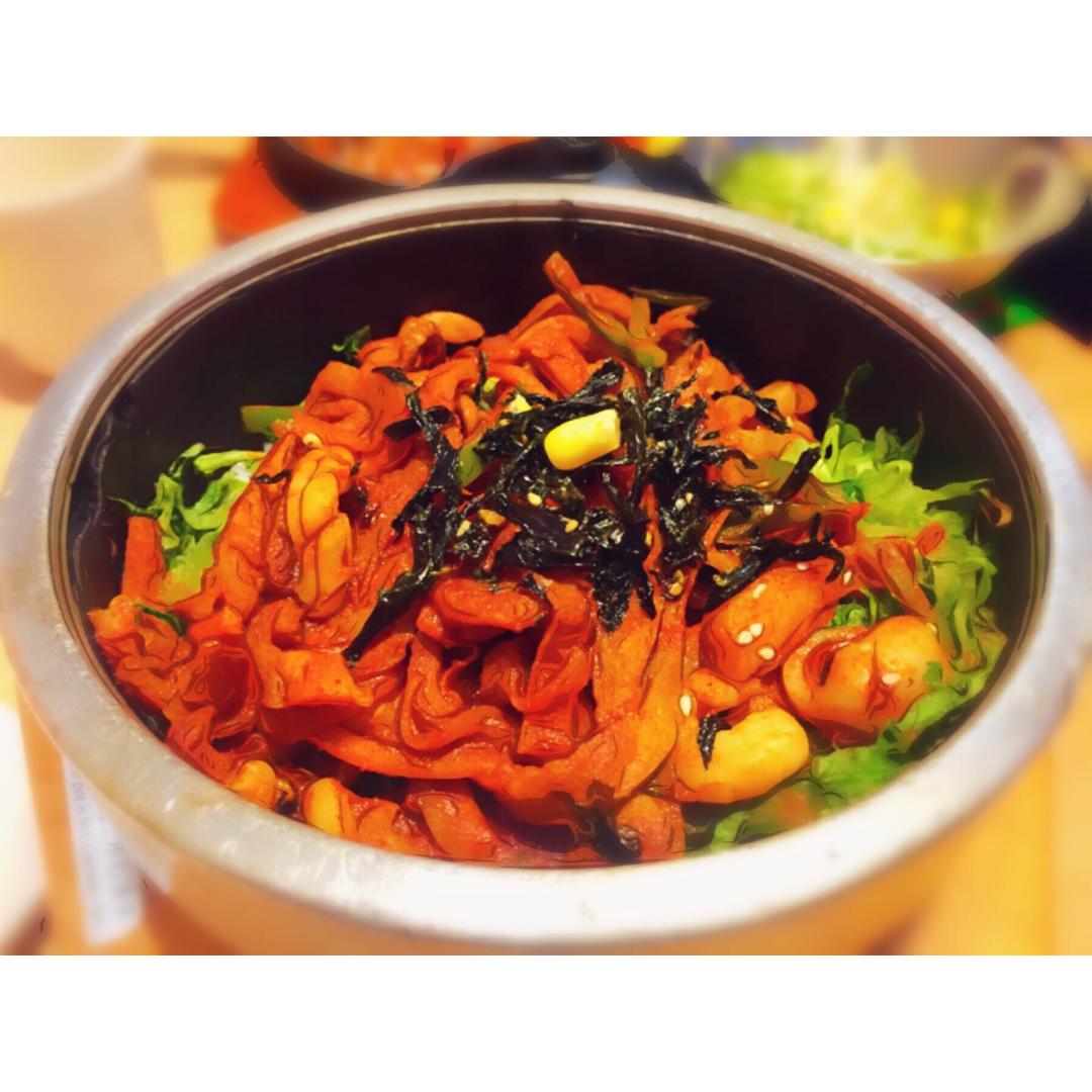 韩国石锅拌饭