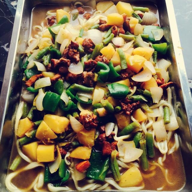 【大盘鸡】拌面最佳搭档，相信每个童鞋都喜欢吃的大盘鸡