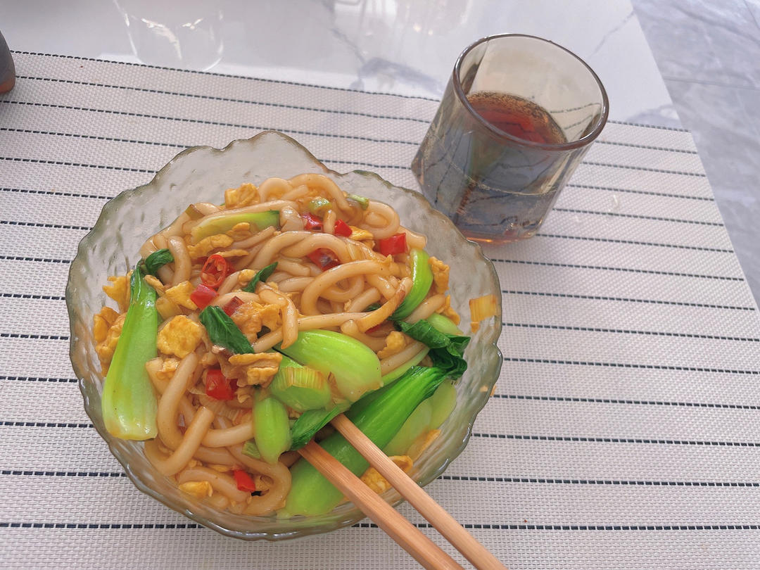 比路边摊好吃百倍的火腿炒土豆粉