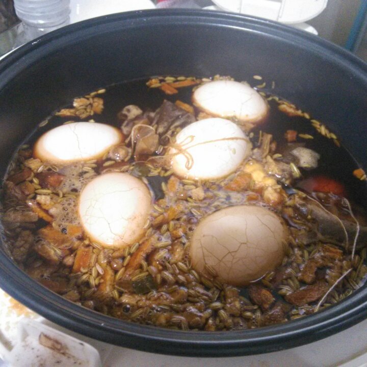 电饭煲煮五香茶叶蛋