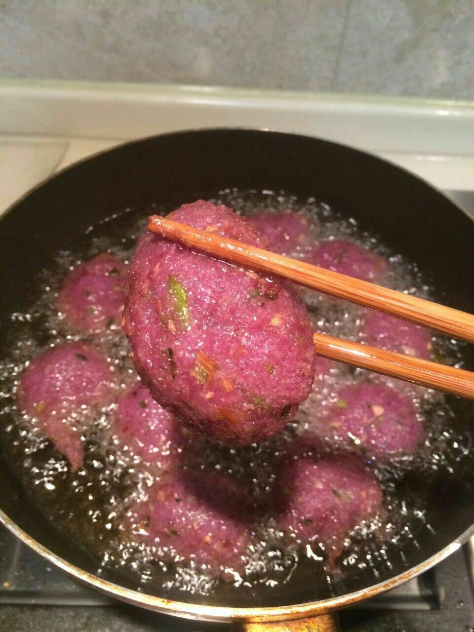 客家美食薯包子