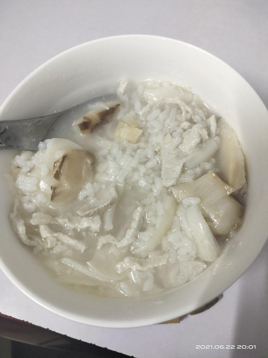 莲子百合炖瘦肉