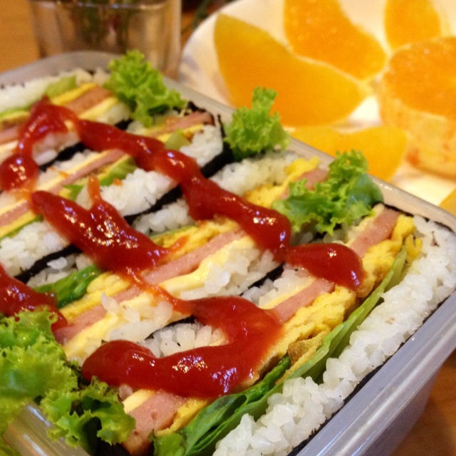 不用捏的饭团(おにぎらず)