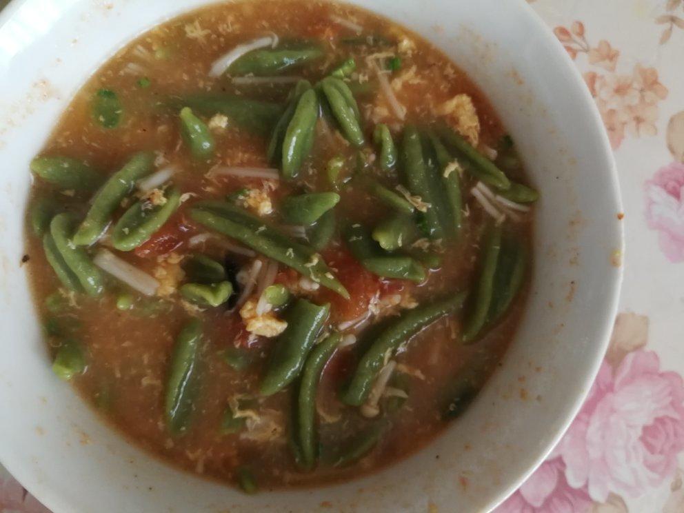 堂妈小厨——菠菜汁剪刀面