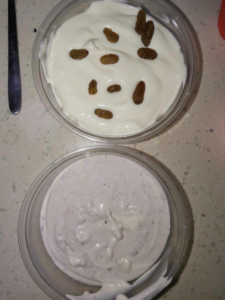 奶油雪糕，提子雪糕，草莓雪糕