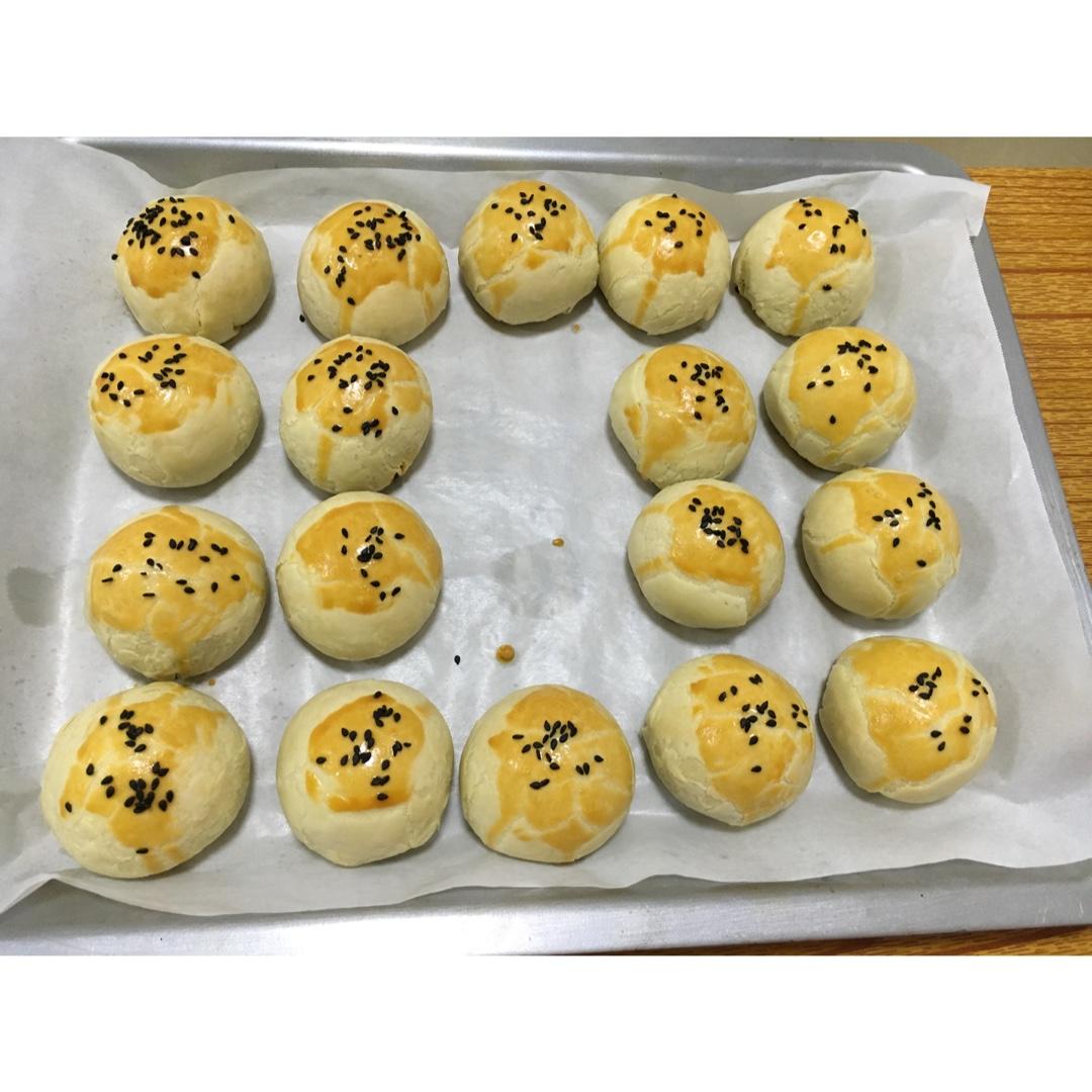 蛋黄酥酥酥（超级奶香黄油版）
