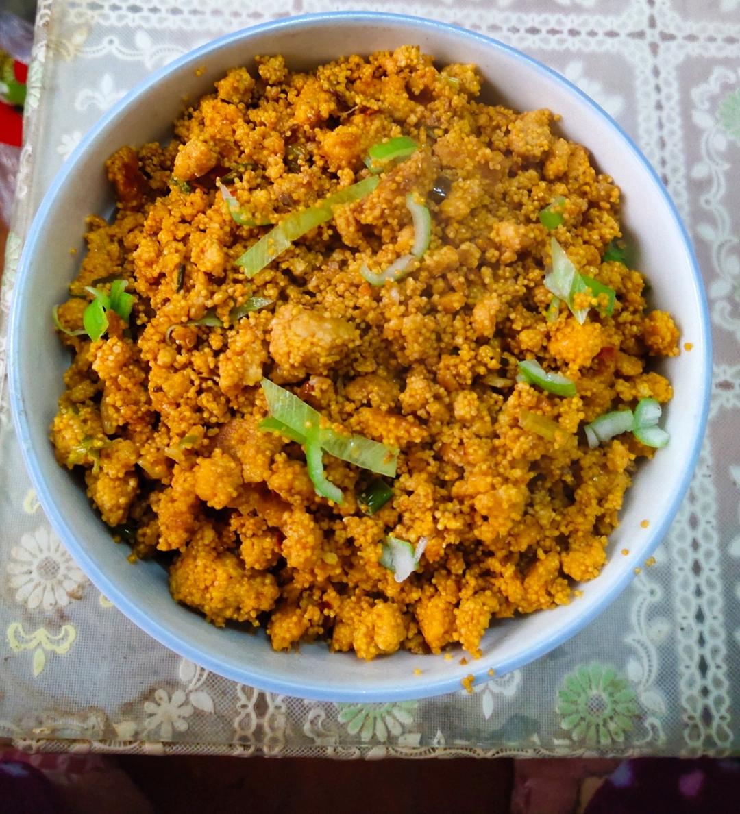 超级好吃的鲤鱼子酱。