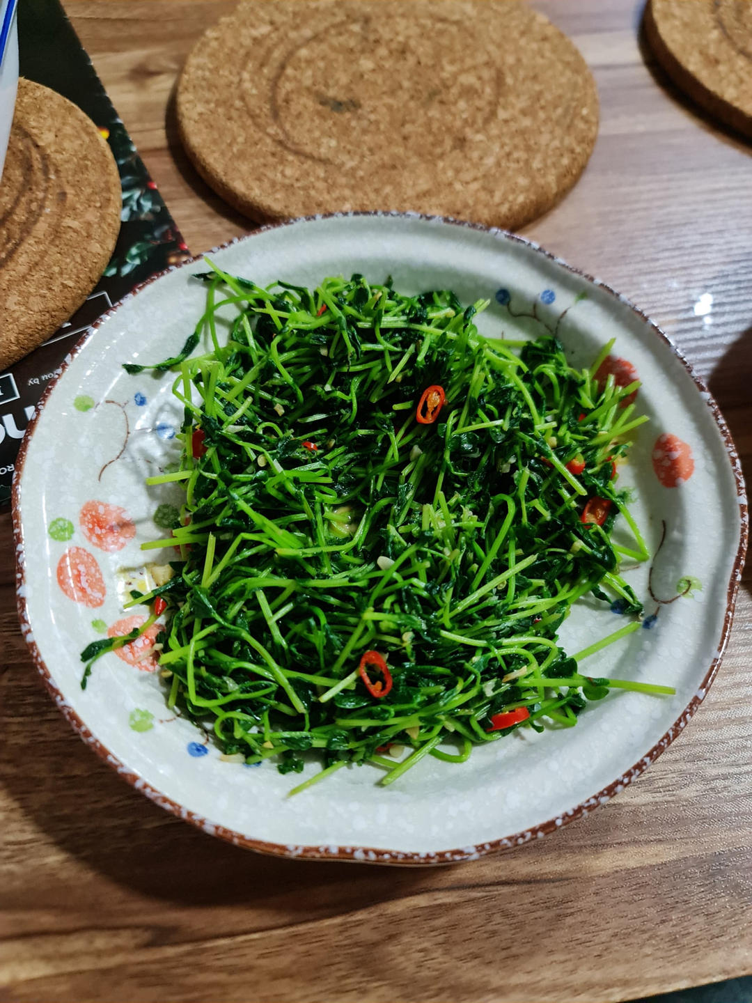 清新豌豆苗
