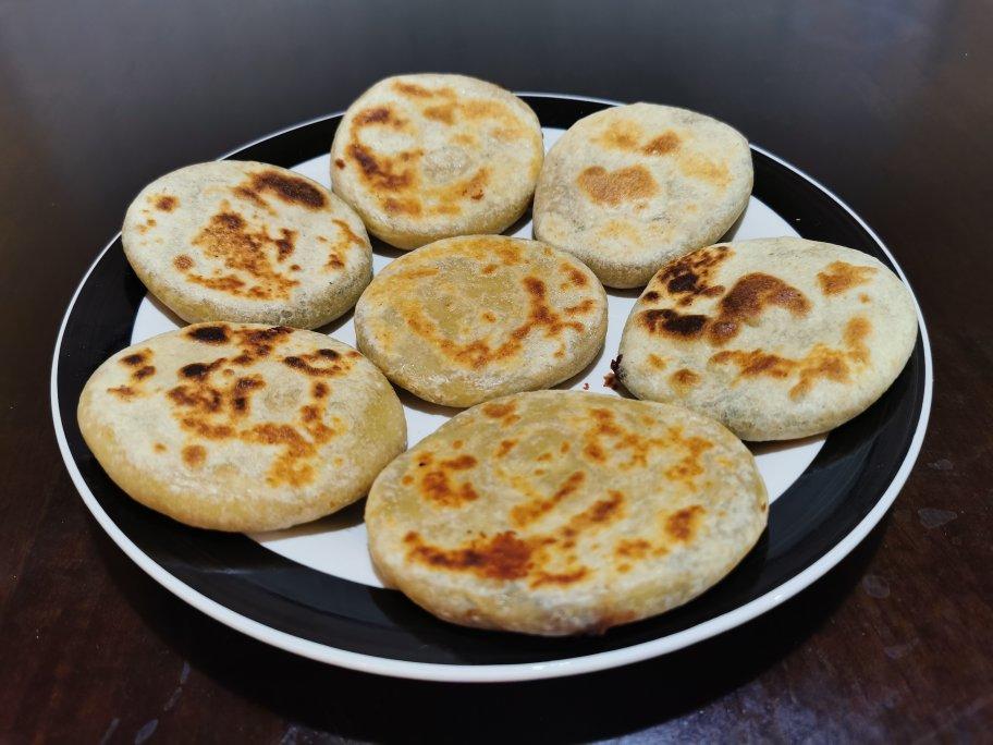 平底锅版酥掉渣豆沙小酥饼