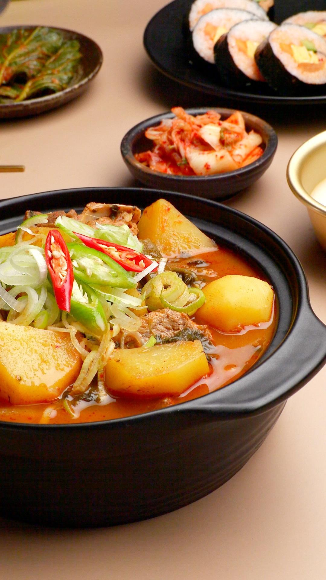 韩式脊骨土豆汤