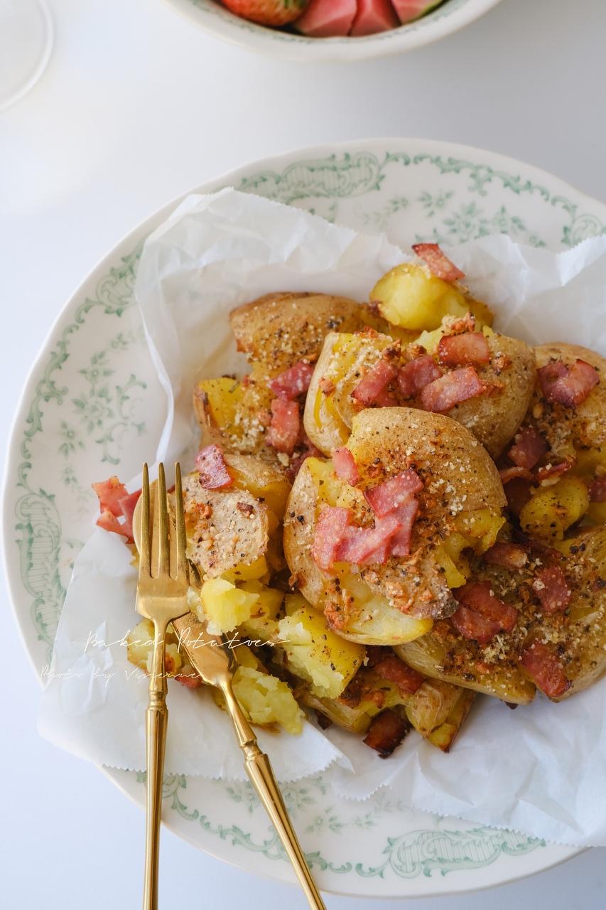 蒜香黄油脆皮🥔烤土豆❗️年夜饭下酒菜的做法