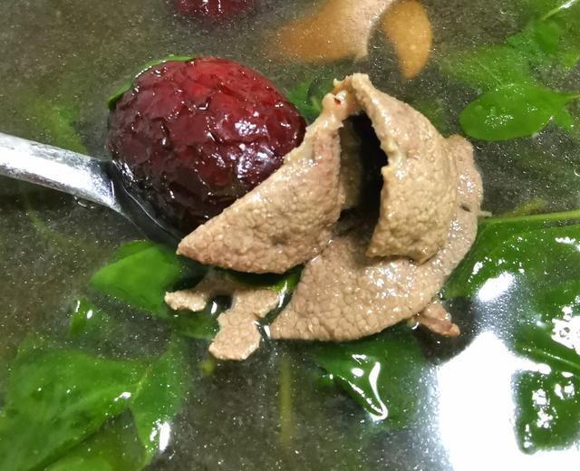红枣猪肝枸杞叶汤（好喝不腥）的做法