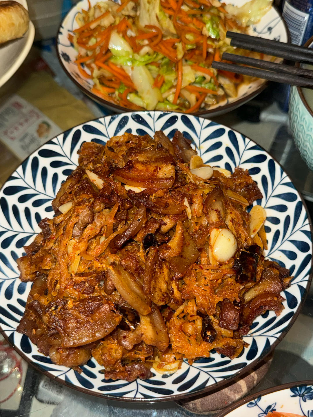东北五花肉煎酸菜！贼拉香！