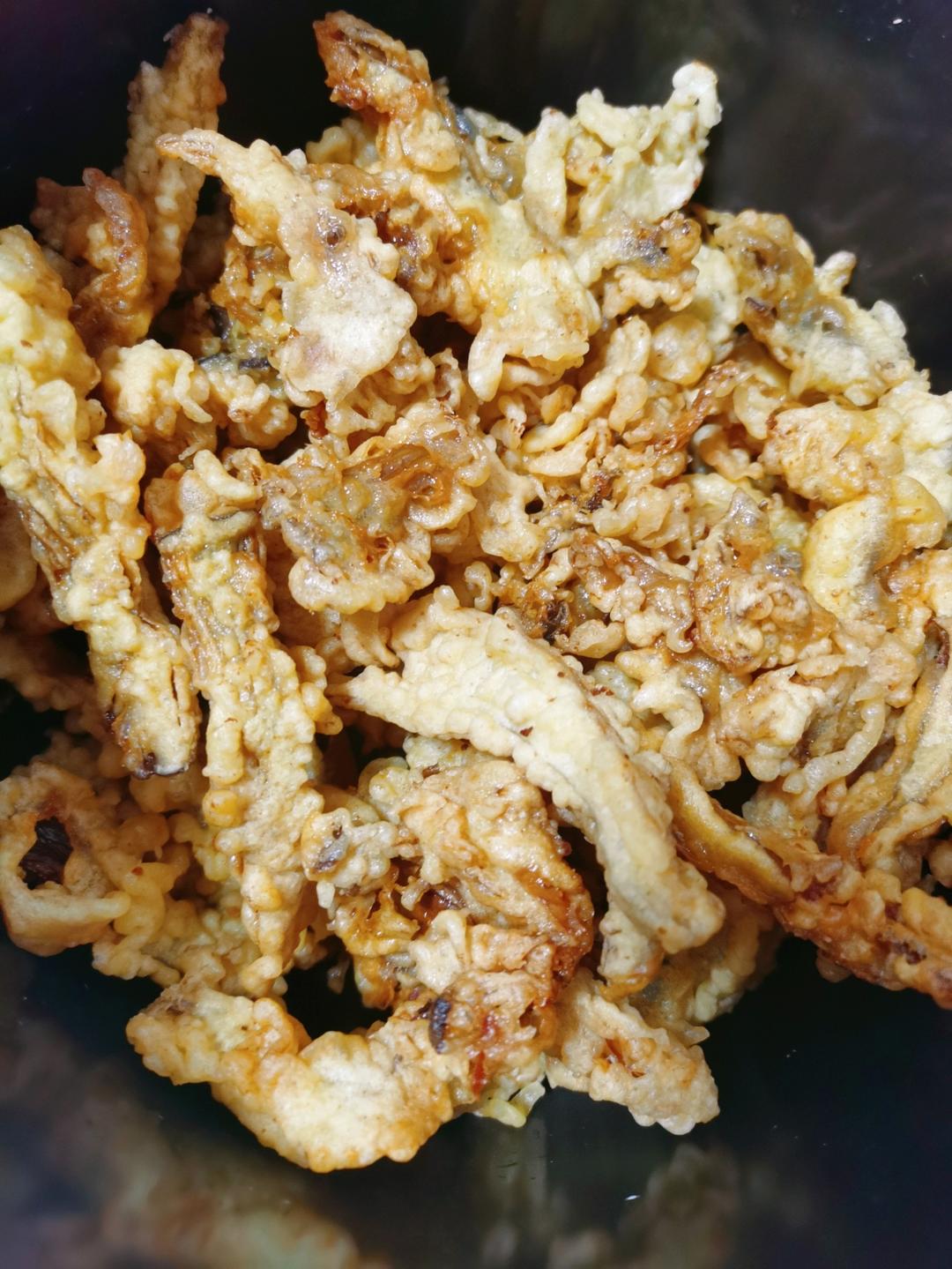 干炸蘑菇的做法，大人小孩都喜欢