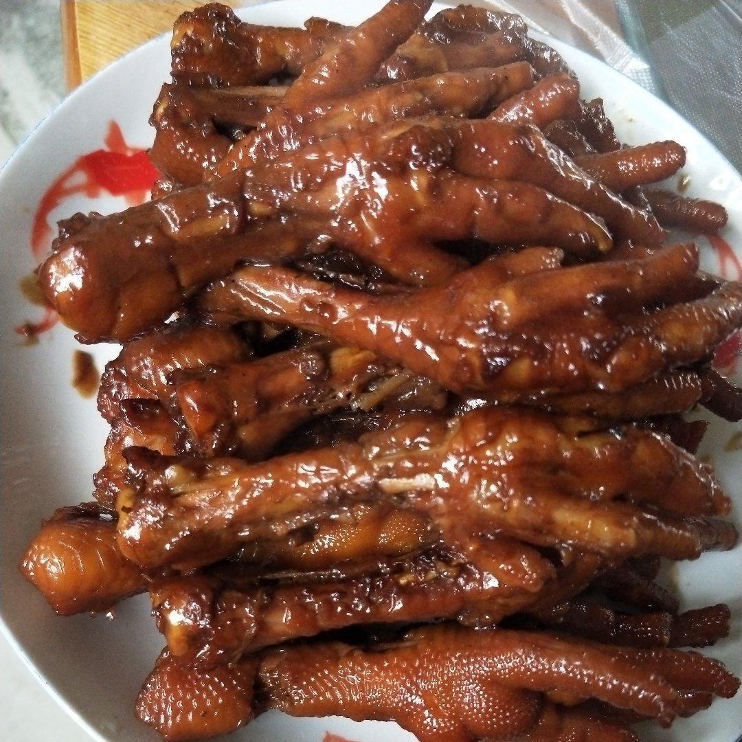 卤鸡爪子