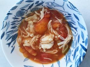 番茄炖金针菇巴沙鱼的做法 步骤8