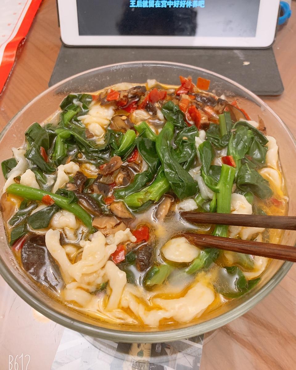 快手纯手工擀面条