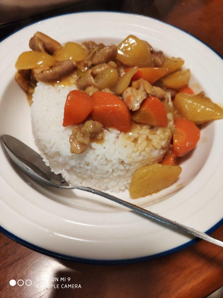 咖喱鸡肉饭