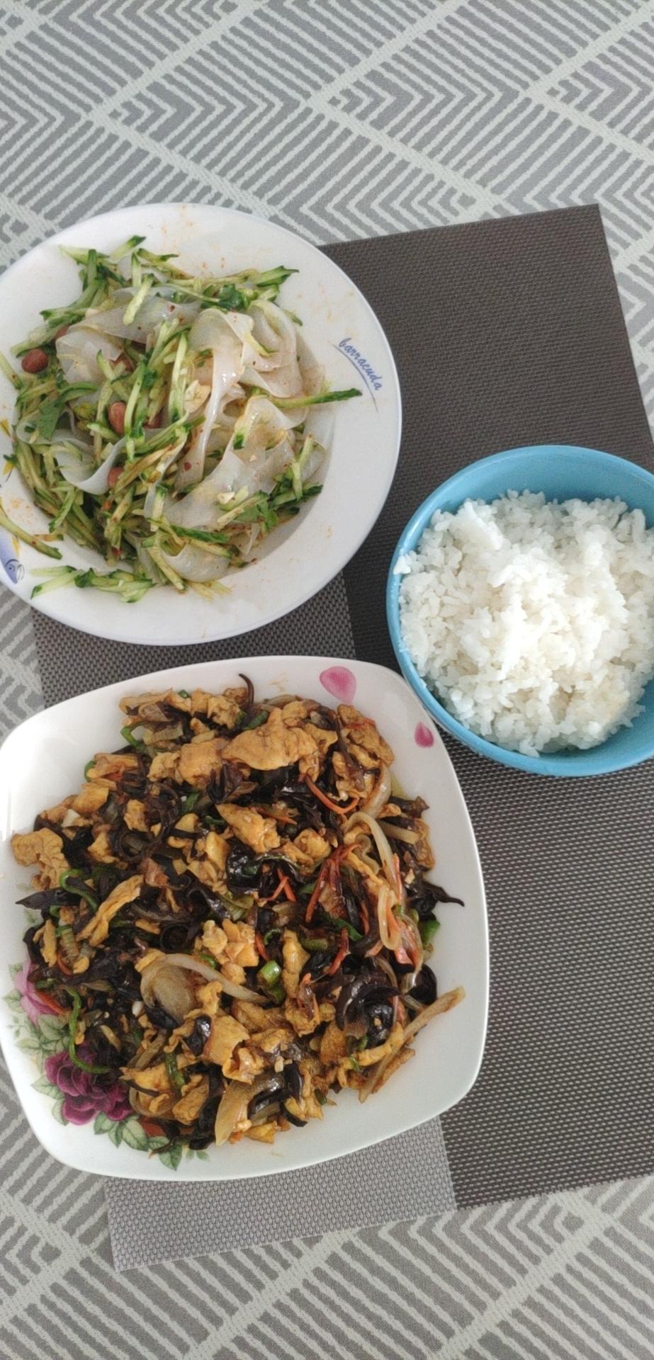 只需调个酱汁就超好吃的鱼香鸡蛋