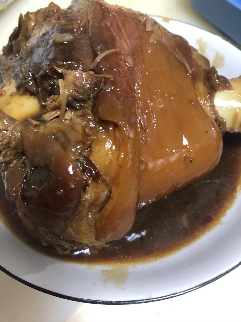 【红烧肘子】（家庭版卤蹄膀）