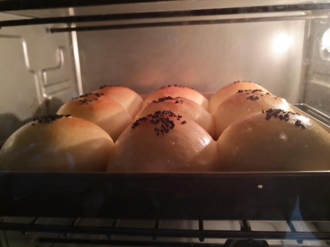 牛奶红豆小餐包