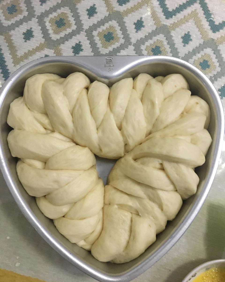 花环蜜豆面包