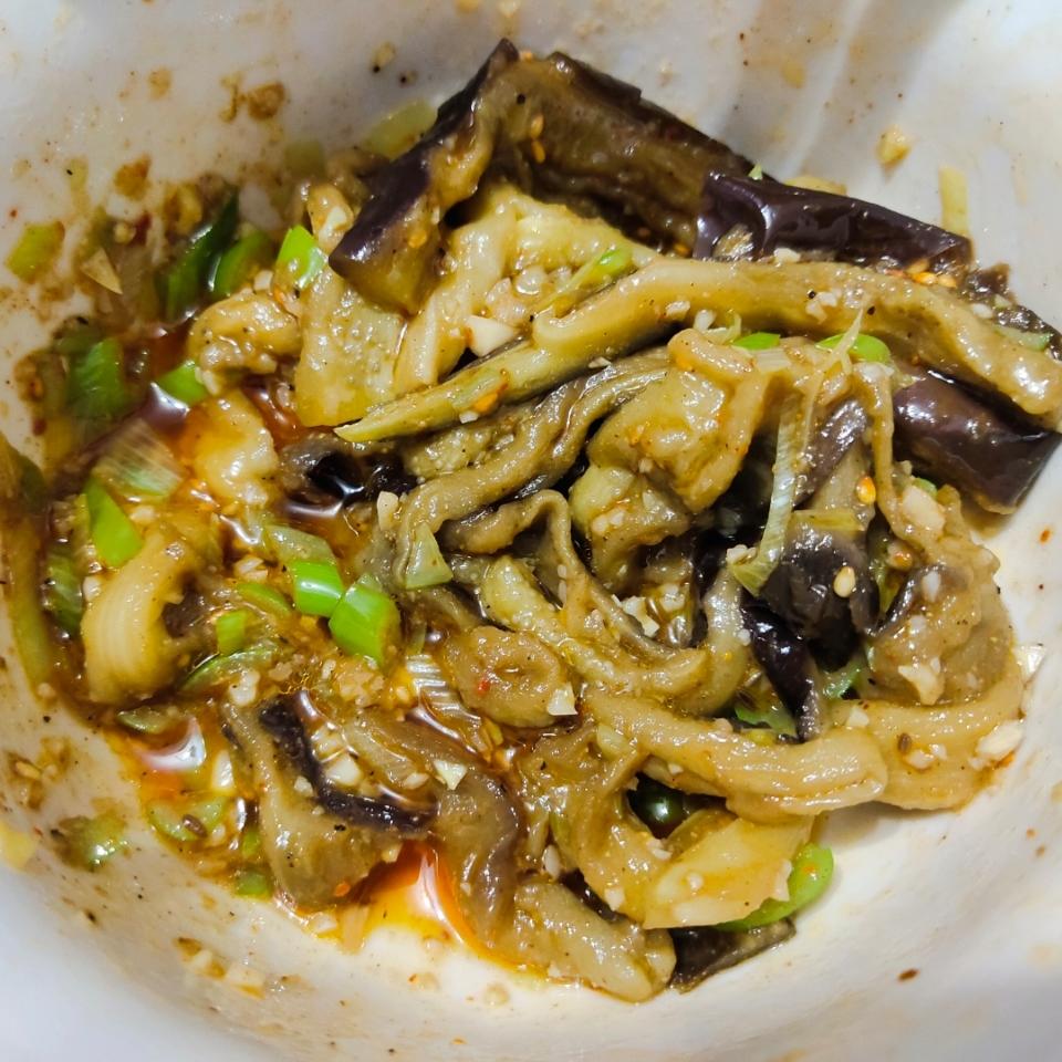蒜泥茄子（蒸）