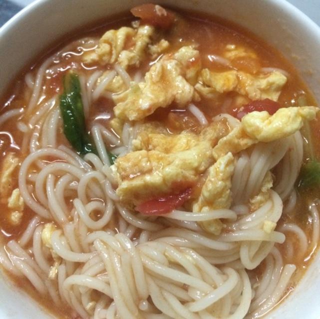 lee大山做的番茄鸡蛋面