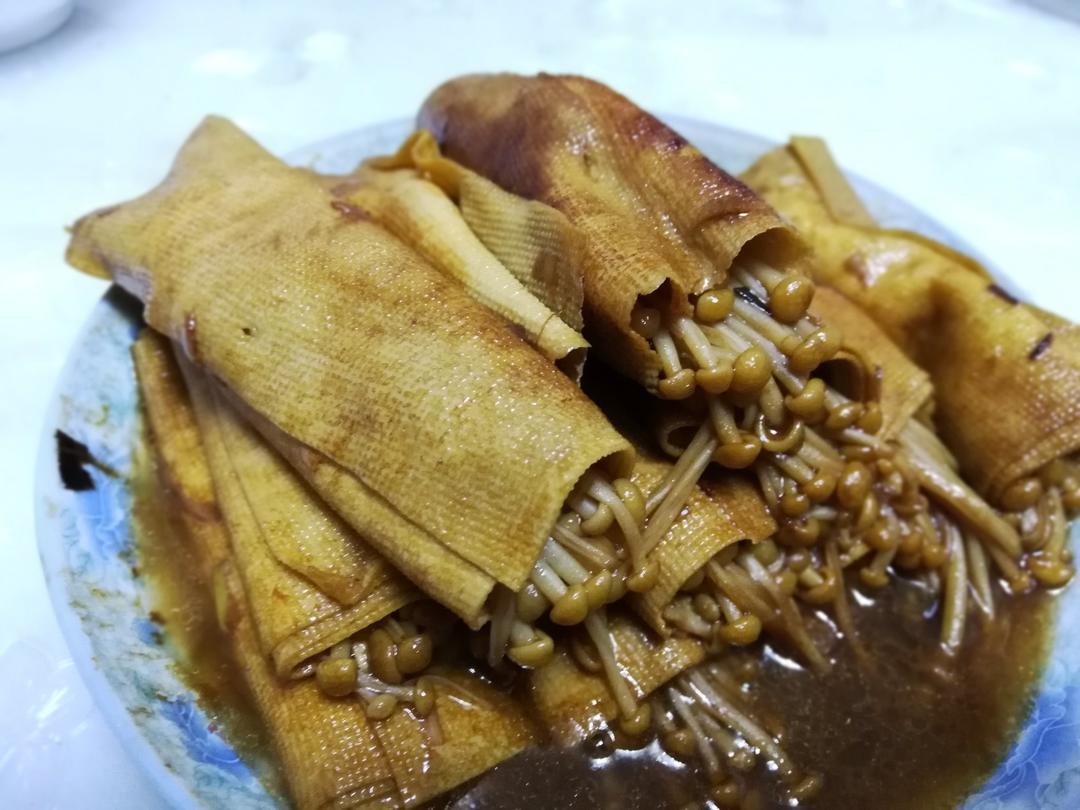 ⚡️减肥减脂素菜啃起❗️金针菇豆皮卷