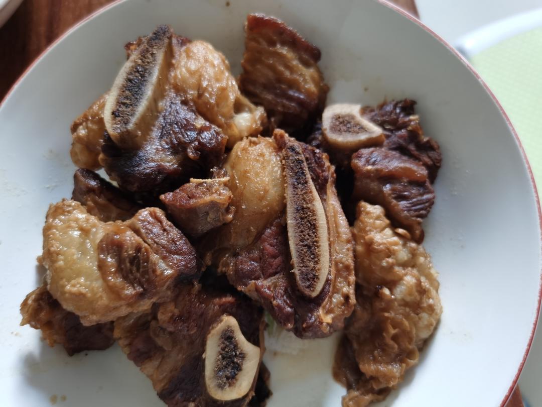 香焖牛排骨