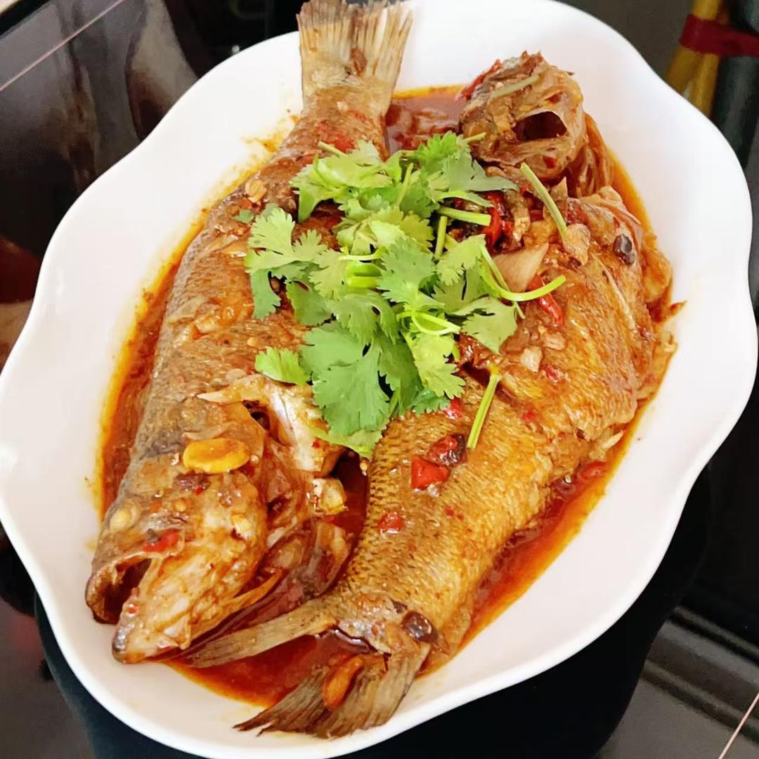 糟辣椒豆豉烧淡水鲈鱼