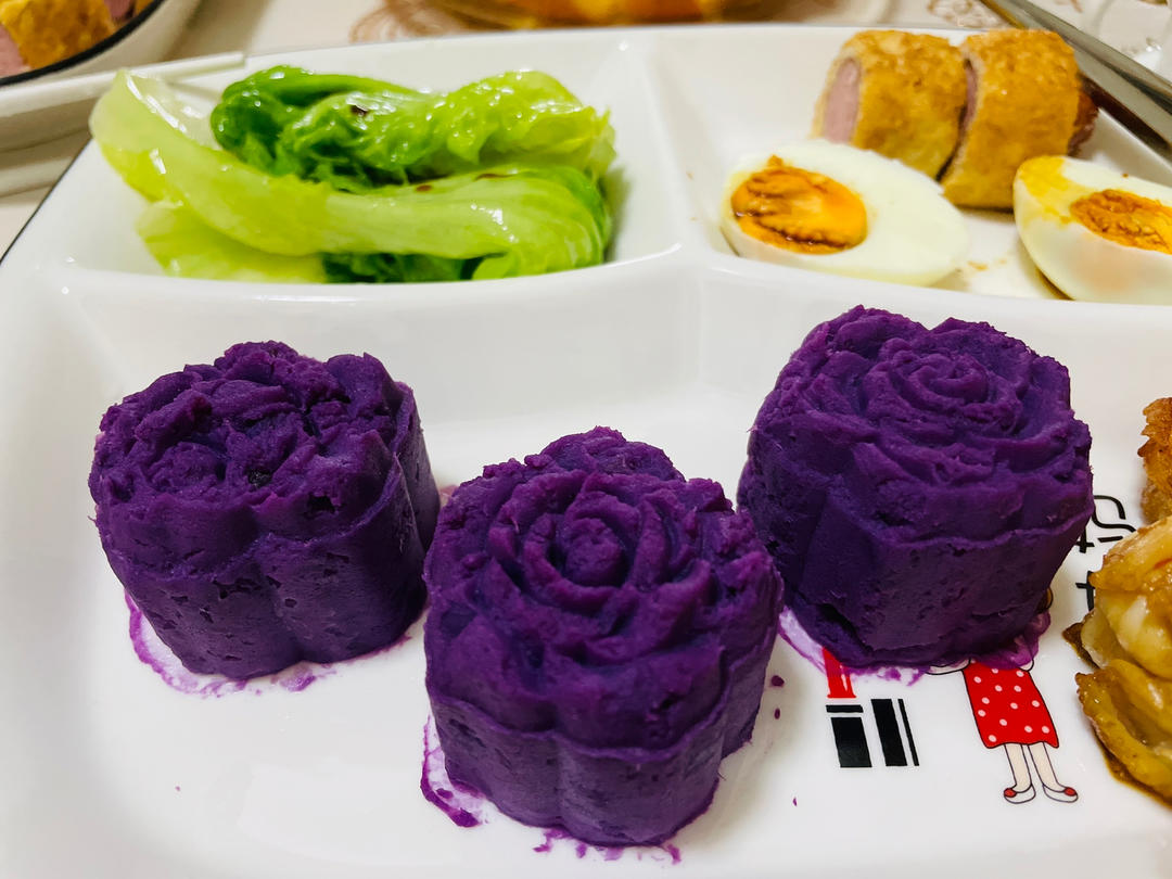 简单快手好吃到哭的紫薯泥（不用炒！！！）