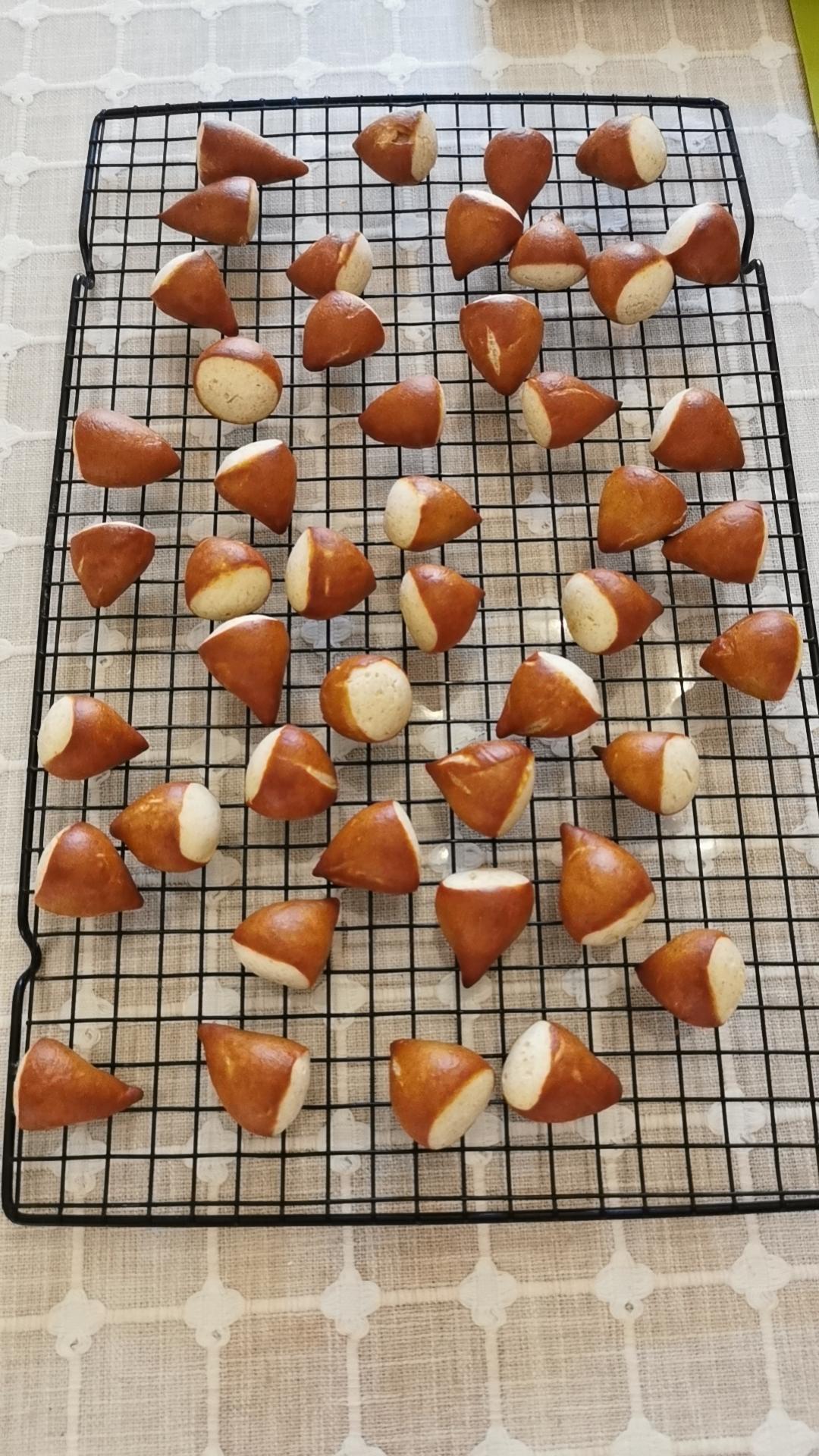 奶香碱水小栗子