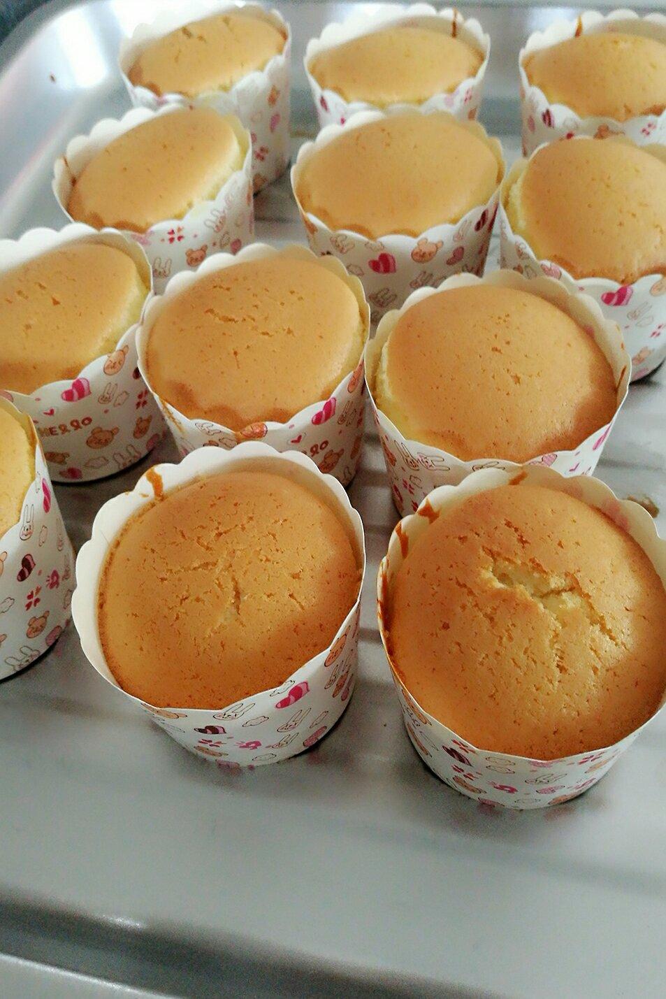 超软绵的蛋糕杯