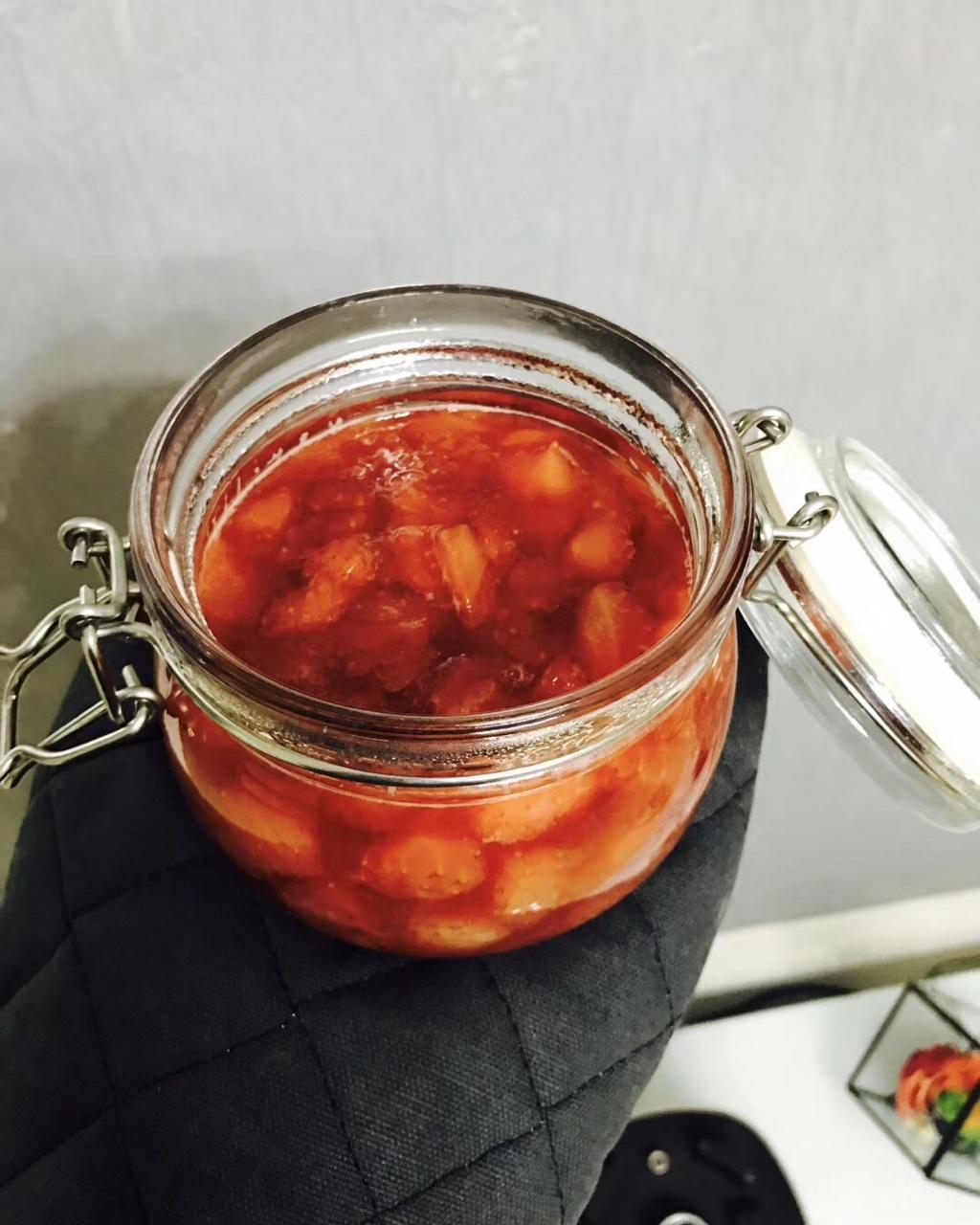 《Tinrry下午茶》番外篇-满满果肉的草莓果酱