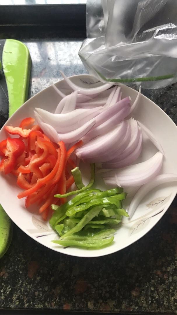 黑胡椒牛柳意大利面