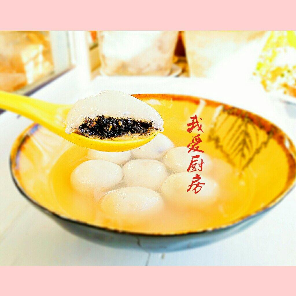 花生黑芝麻汤圆