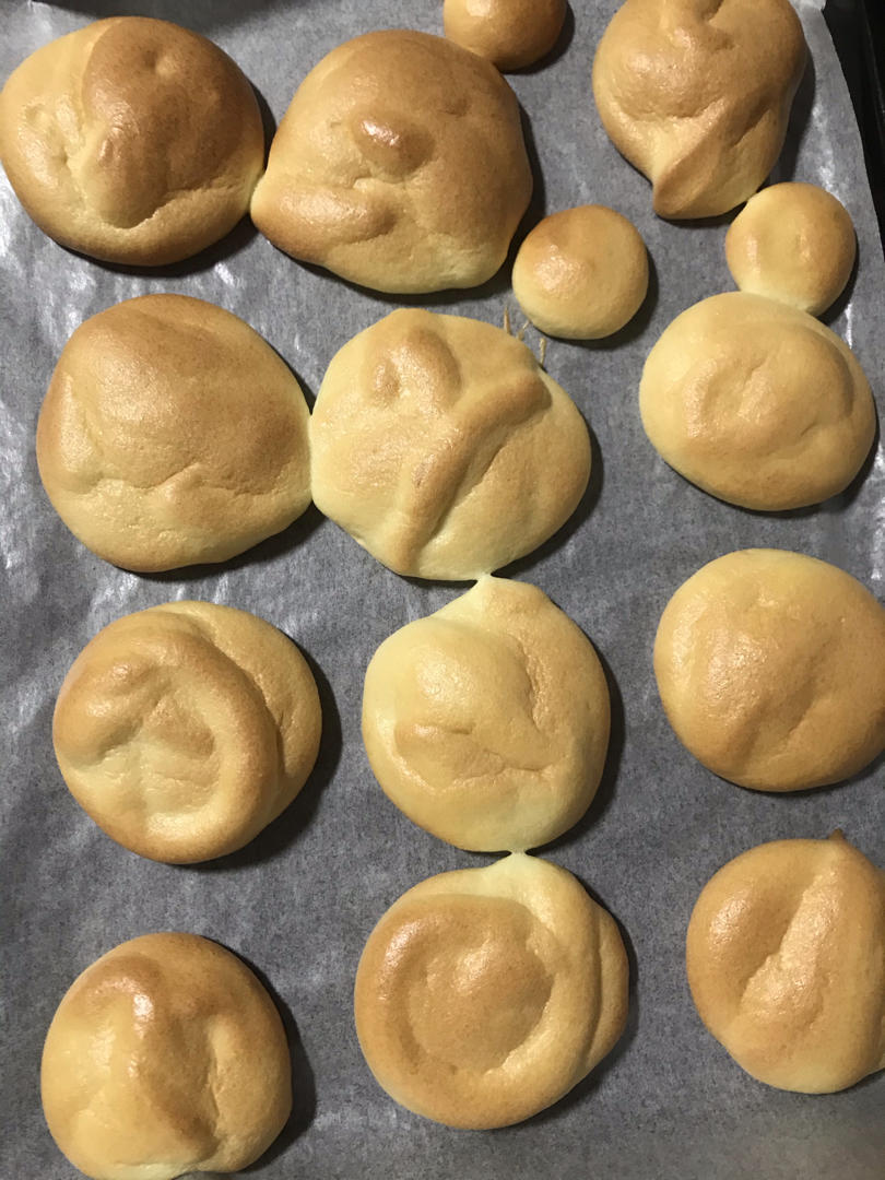 咸香松软的肉松小贝