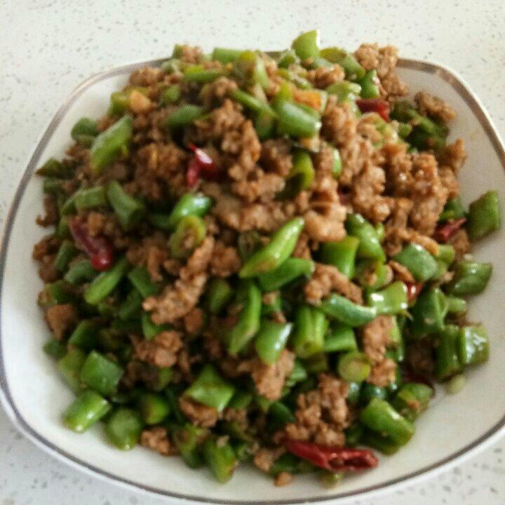 肉沫豆角下饭菜