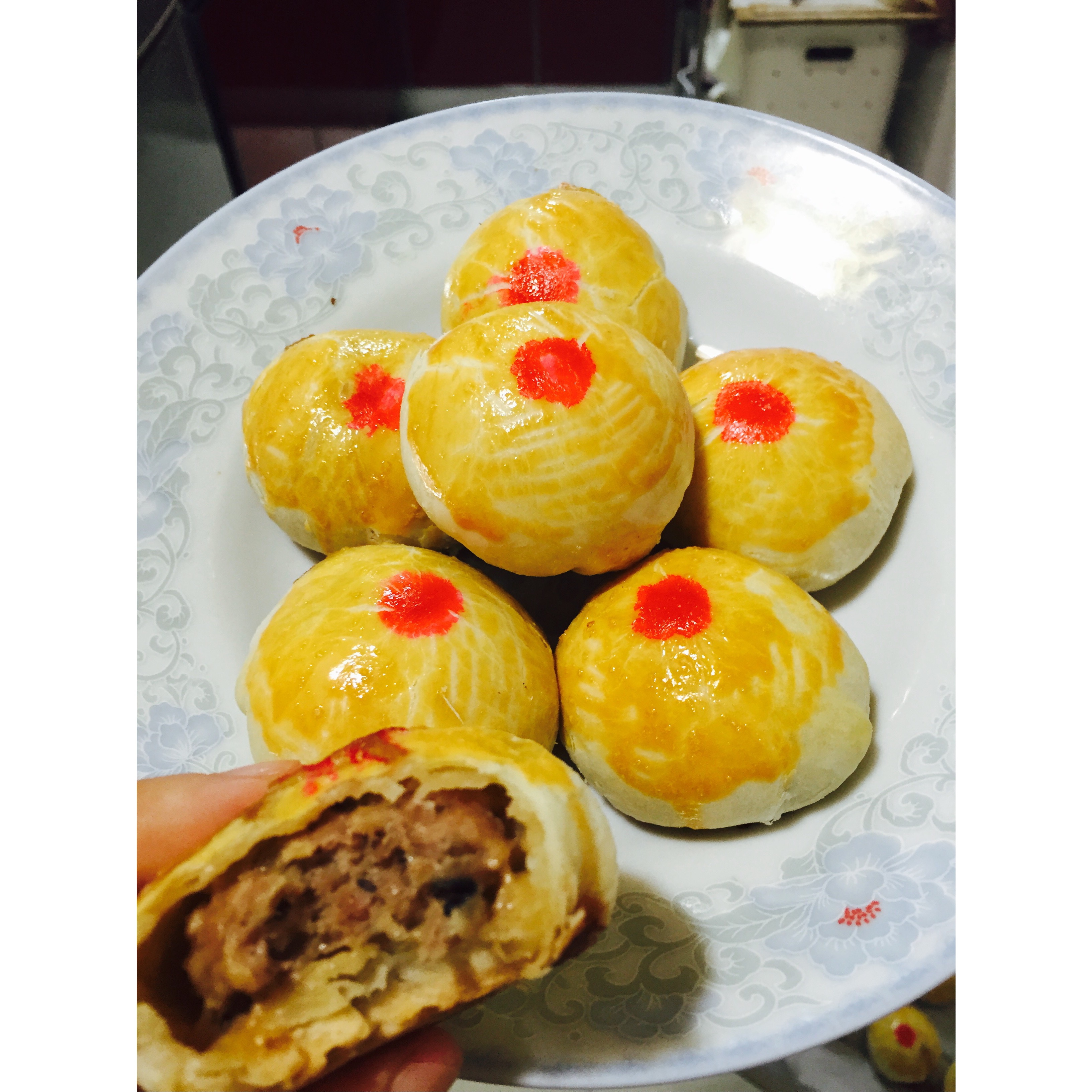 苏式榨菜鲜肉月饼