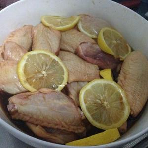 柠檬香煎鸡翅的做法 步骤1
