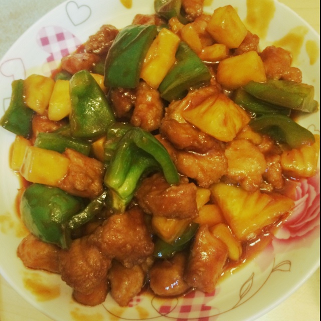 菠萝咕噜肉