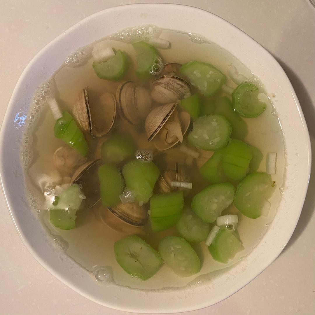 丝瓜花蛤汤