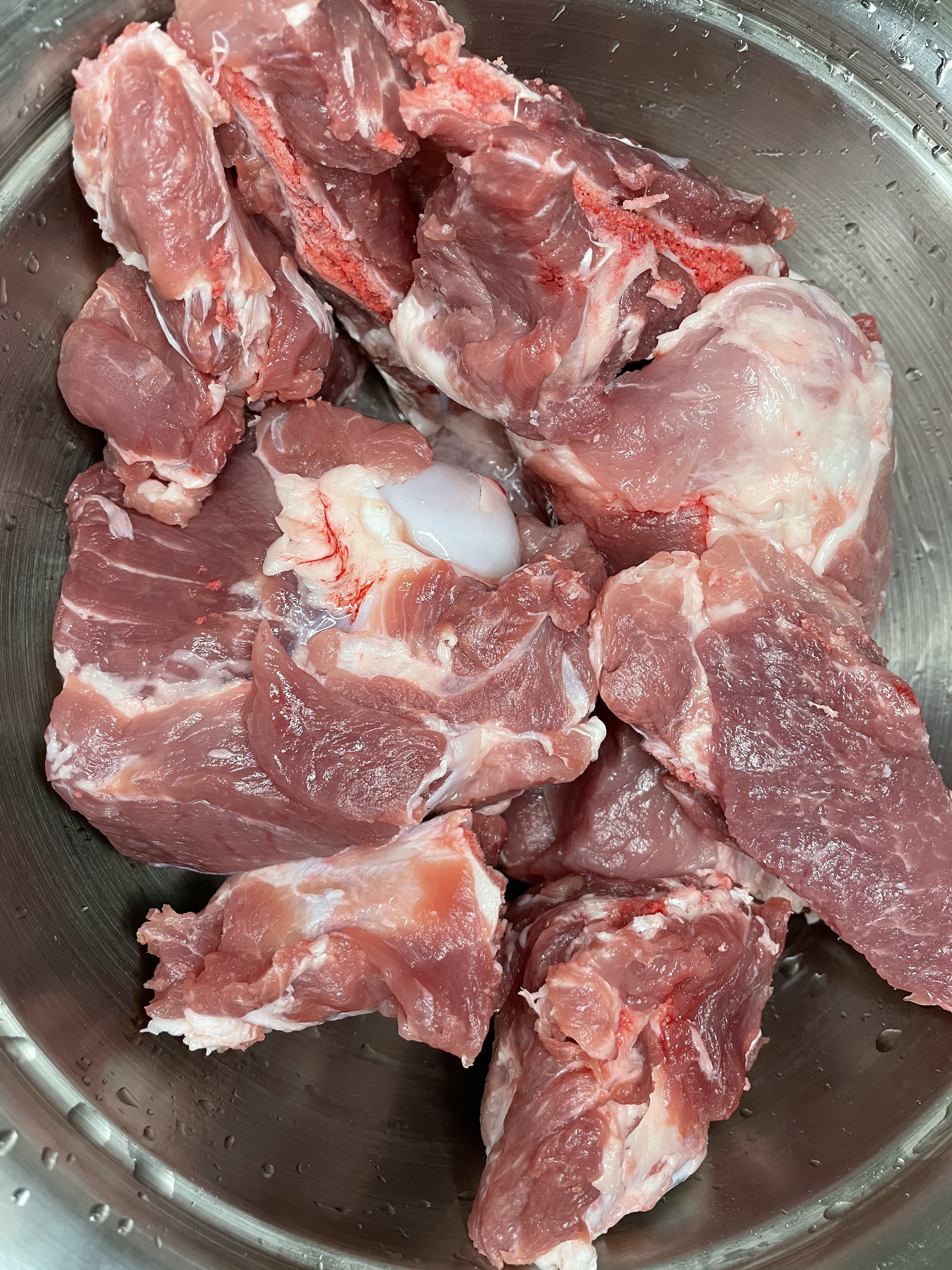 大口吃肉才叫过年——五香棒骨锅的做法 步骤1