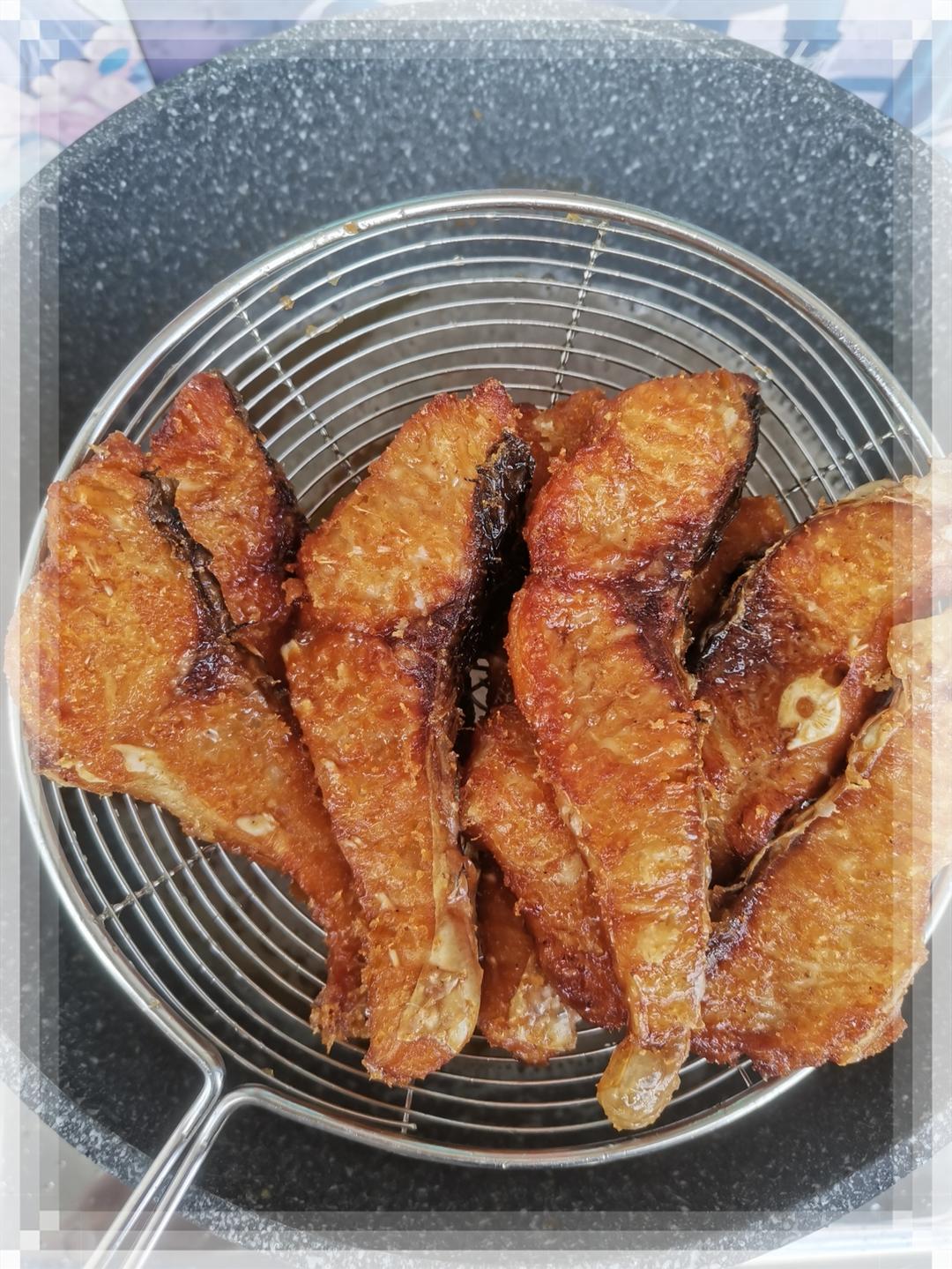 【原创制作】简单又好吃的熏鱼（爆鱼）