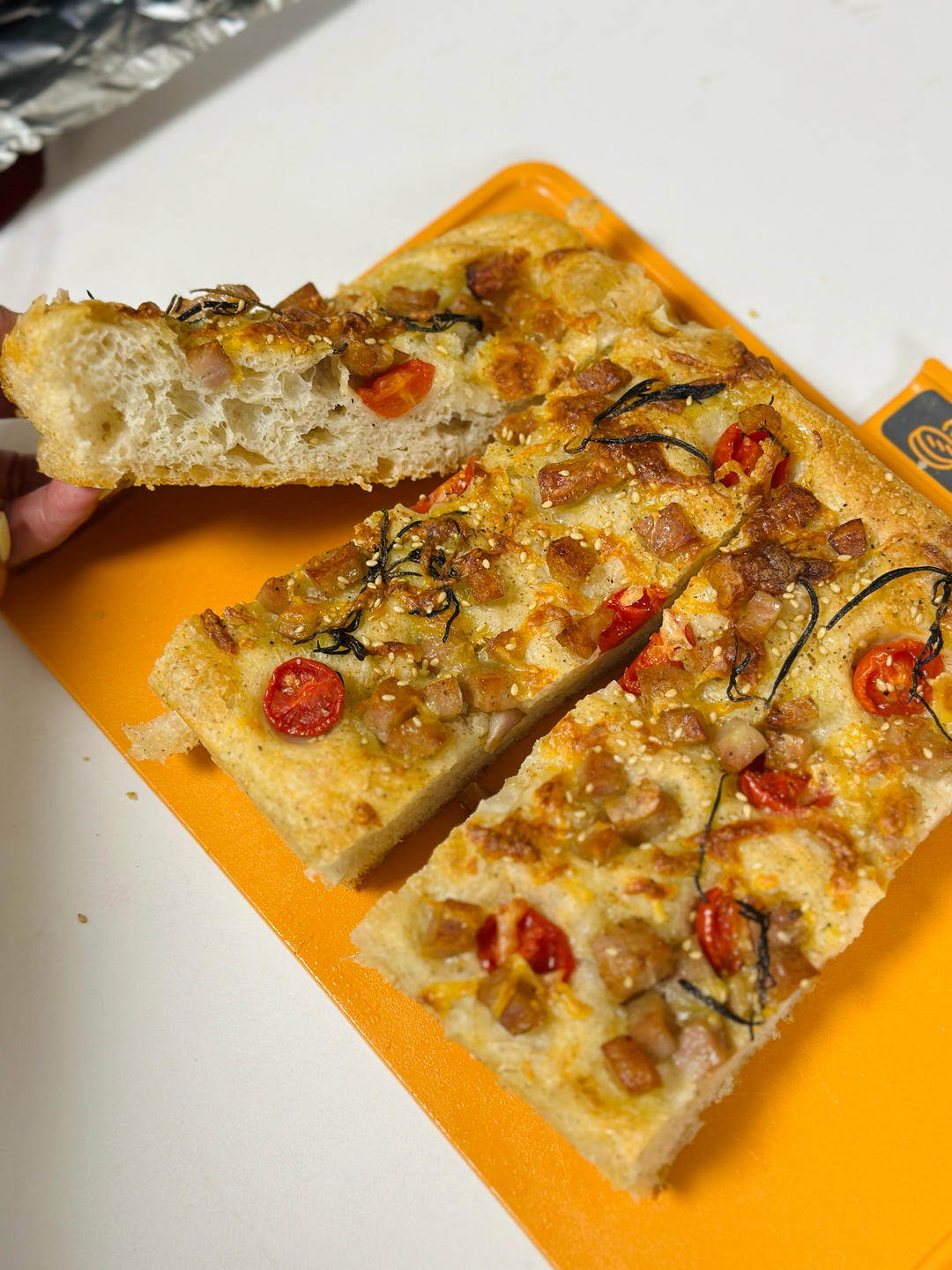 免揉意式佛卡夏的家庭配方和做法