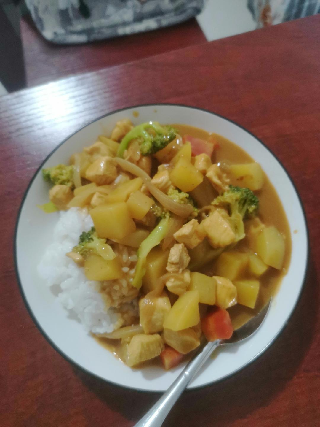零失败日式咖喱鸡肉饭！！最正宗日本家庭做法！简单又好吃！
