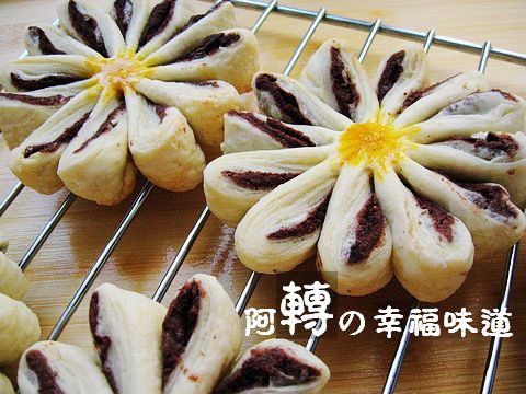 豆沙菊花酥